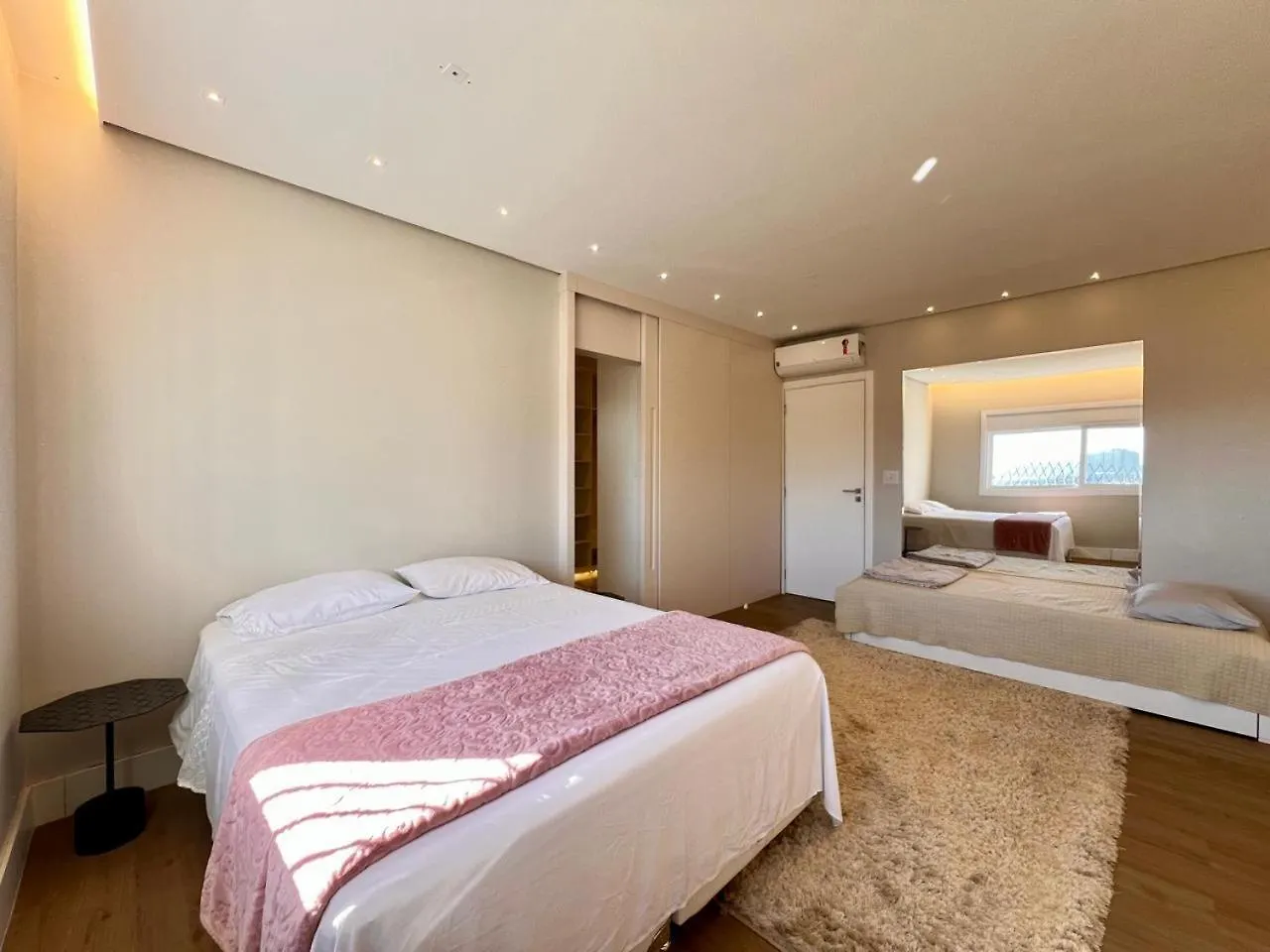 Holiday home Casa 4Q, Paraiso Particular! Piscina E Area Verde! Florianopolis Brazil